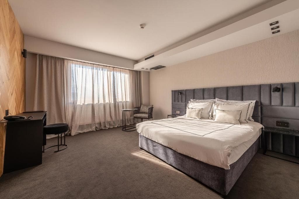 Hotel VEGA Sofia - 4