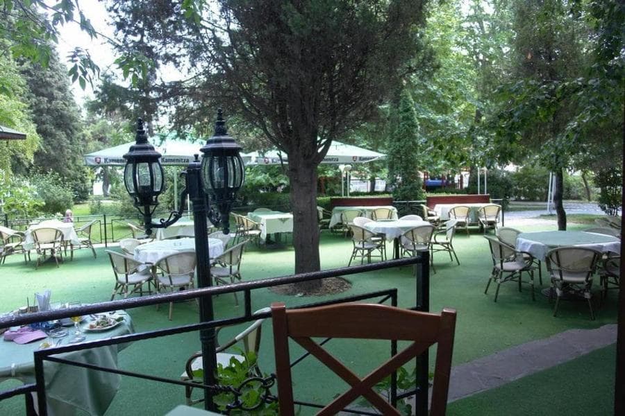 Oasis Park Hotel - 2