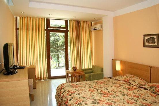 Oasis Park Hotel - 15
