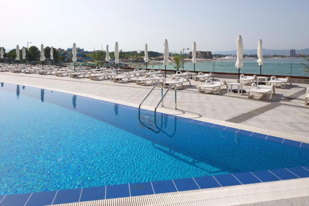 Paradiso Dreams Hotel - 3
